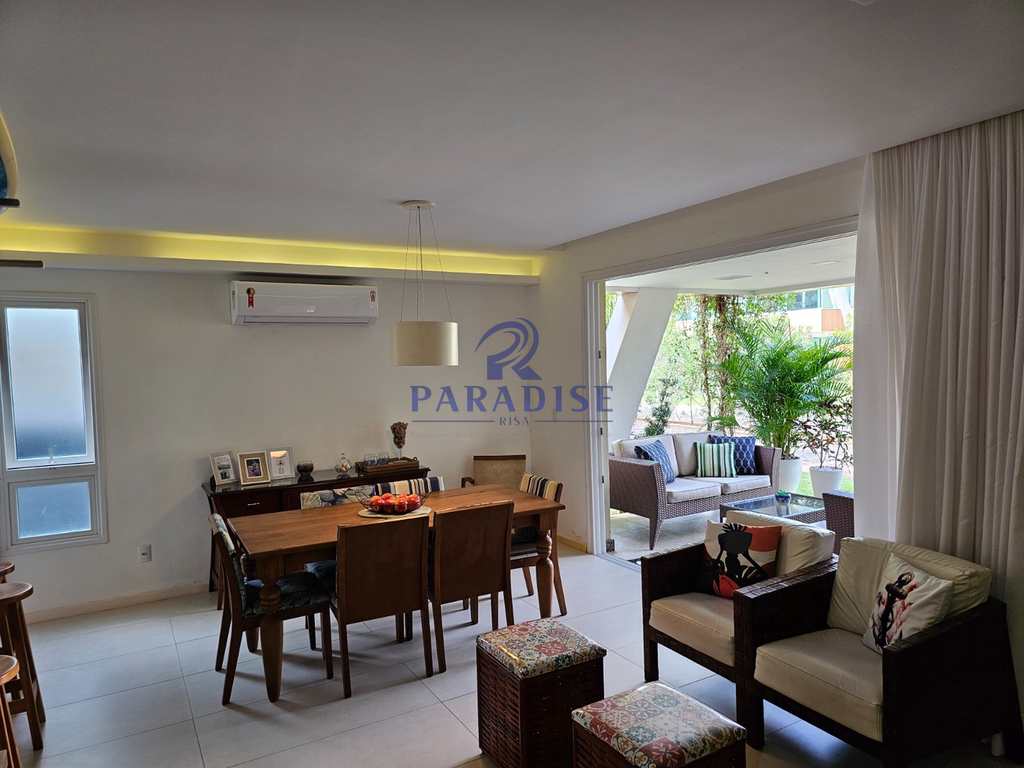 Casa em Camaçari, no bairro Itacimirim