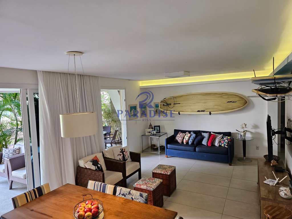 Casa em Camaçari, no bairro Itacimirim