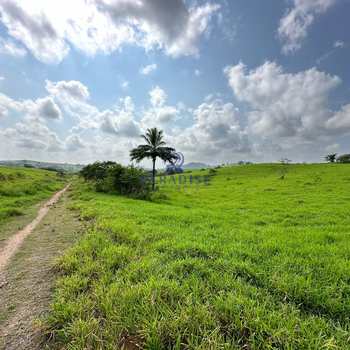 Fazenda em São Sebastião do Passe, bairro Centro