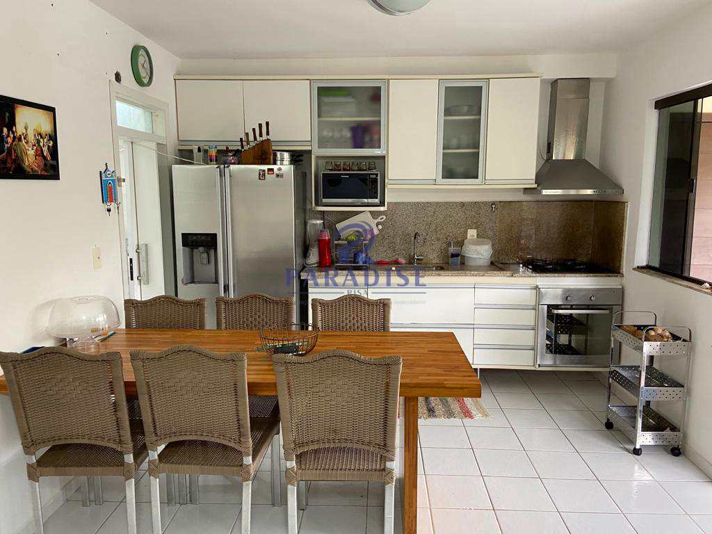 Apartamento em Camaçari, no bairro Guarajuba