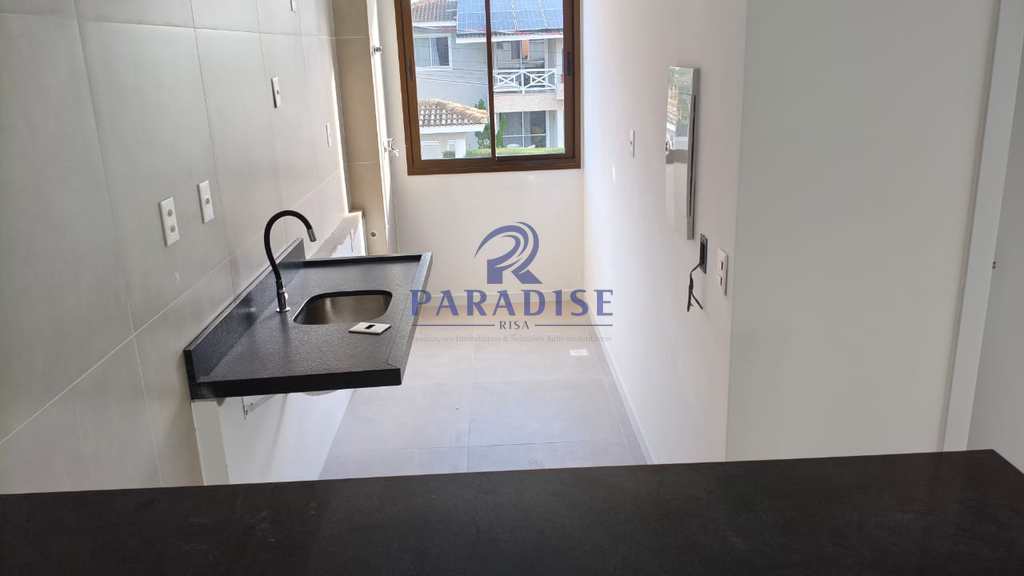 Apartamento em Camaçari, no bairro Guarajuba