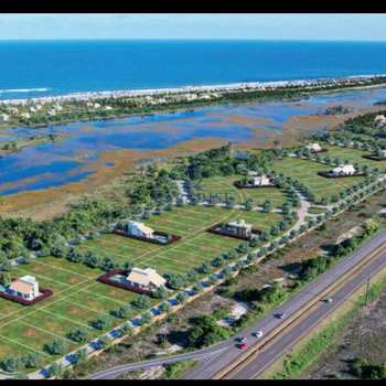 Terreno em Camaçari, bairro Alphaville Guarajuba