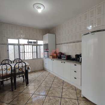 Casa em Cubatão, bairro Vila Nova