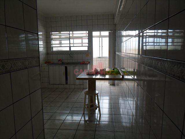 Apartamento em Cubatão, no bairro Vila Nova