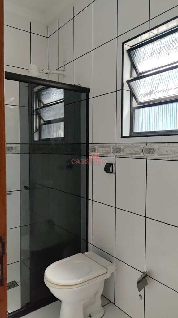 Sobrado em Cubatão, no bairro Vila Nova