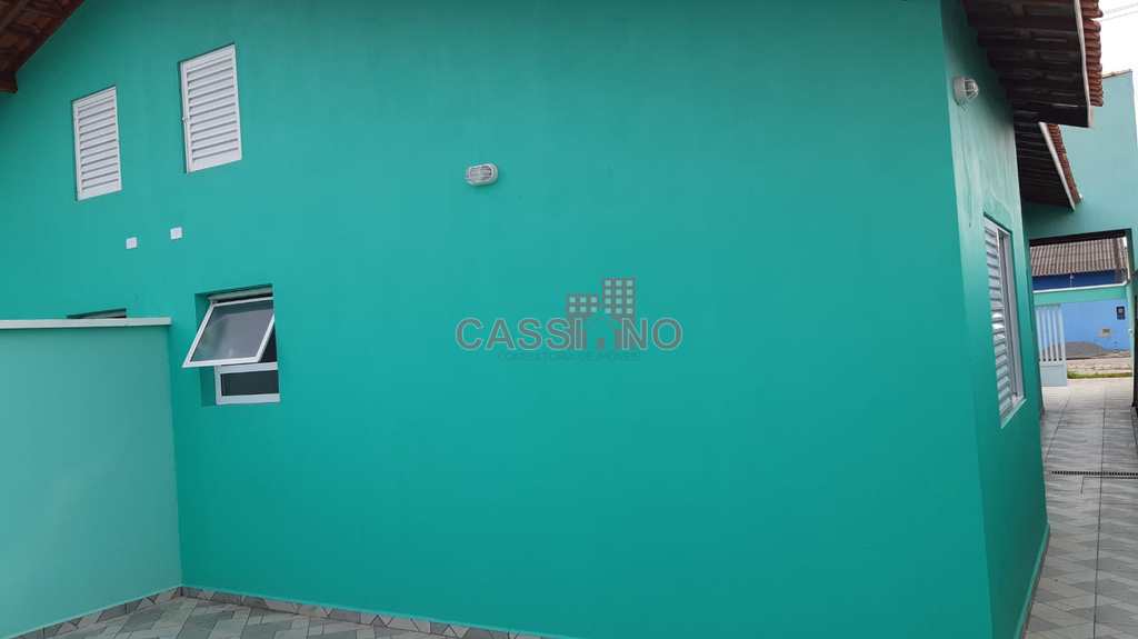 Casa em Peruíbe, no bairro São João Batista II