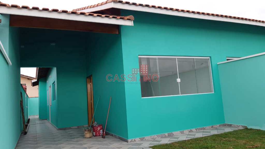 Casa em Peruíbe, no bairro São João Batista II