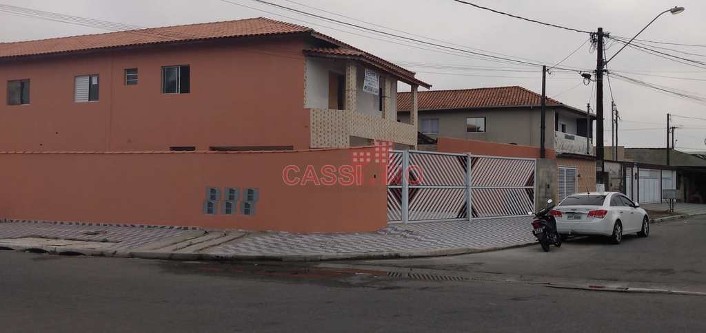 Casa em Praia Grande, no bairro Parque das Américas