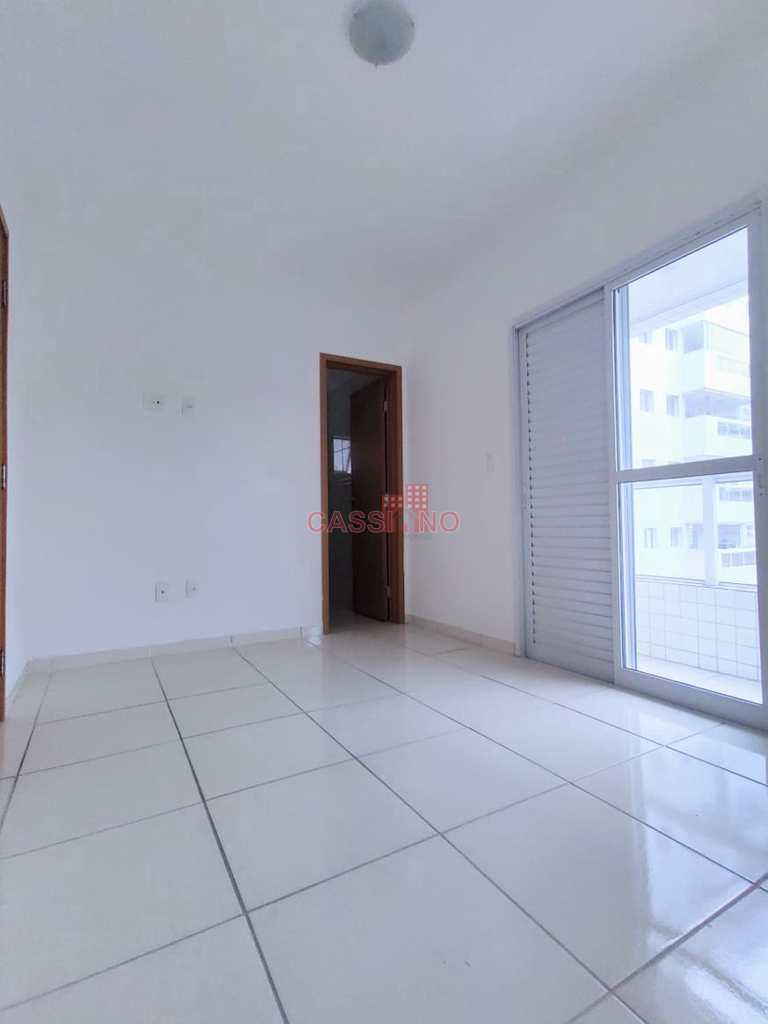 Apartamento em Praia Grande, no bairro Canto do Forte