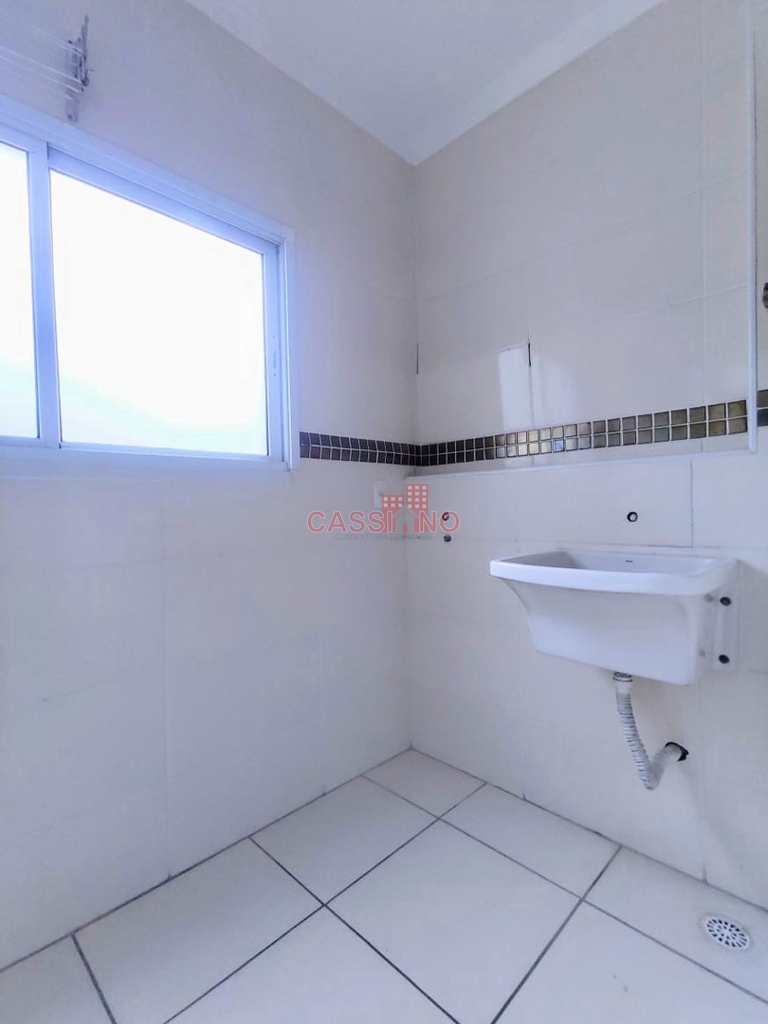Apartamento em Praia Grande, no bairro Canto do Forte