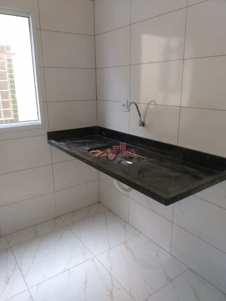 Apartamento em Cubatão, no bairro Jardim Casqueiro