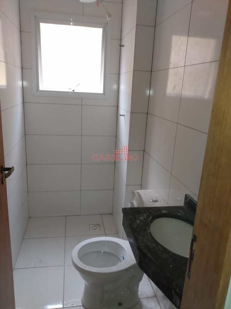 Apartamento em Cubatão, no bairro Jardim Casqueiro