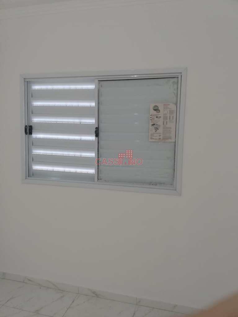 Apartamento em Cubatão, no bairro Jardim Casqueiro