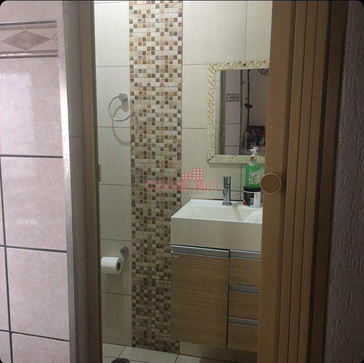Casa em Cubatão, no bairro Jardim Costa E Silva