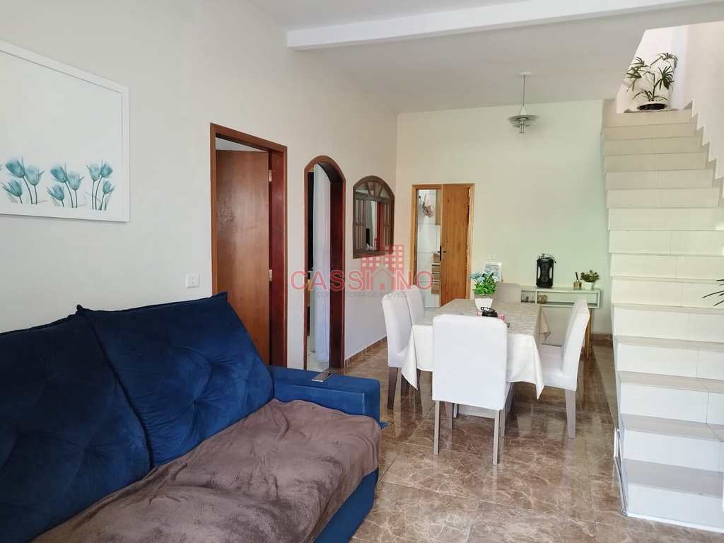Casa em Cubatão, no bairro Vila São José