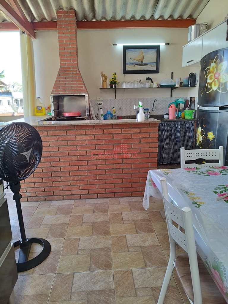 Casa em Cubatão, no bairro Vila São José