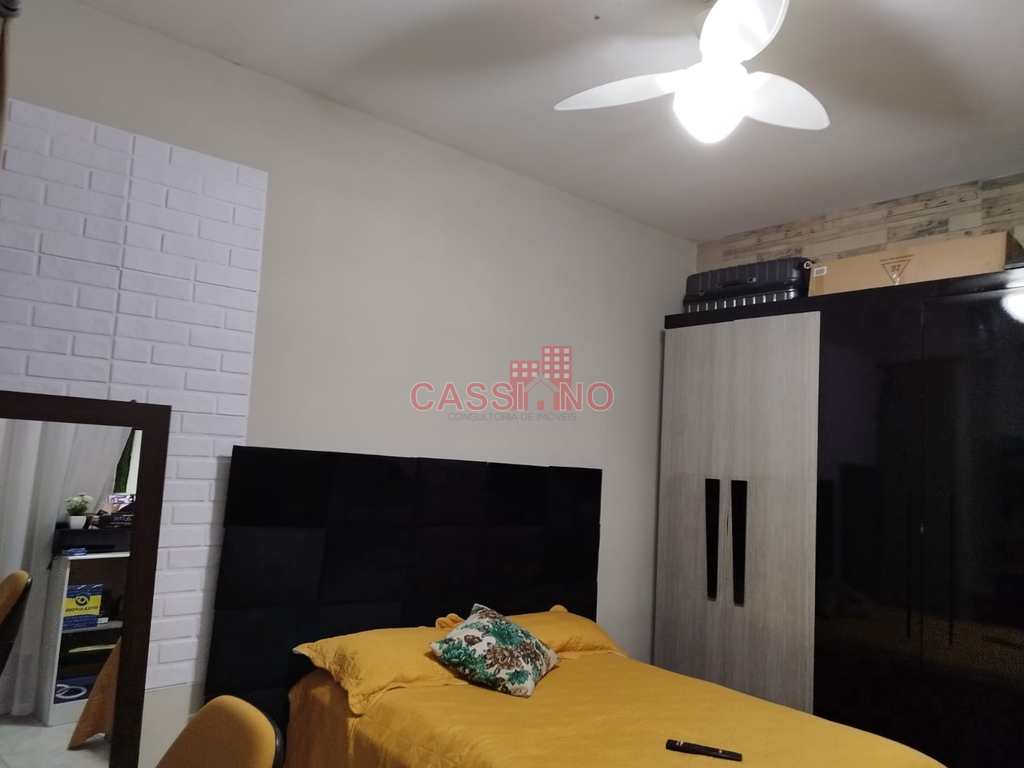 Casa em Cubatão, no bairro Vila São José