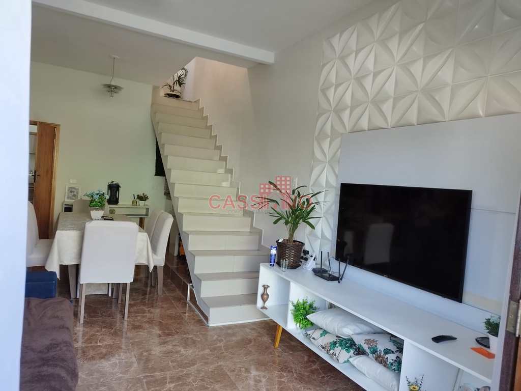 Casa em Cubatão, no bairro Vila São José