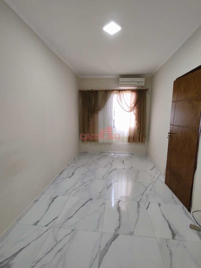 Apartamento em Praia Grande, no bairro Tupi