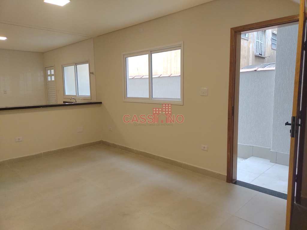 Casa em Cubatão, no bairro Vila Nova
