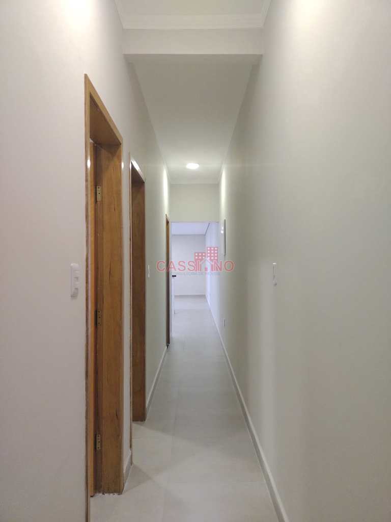Casa em Cubatão, no bairro Vila Nova