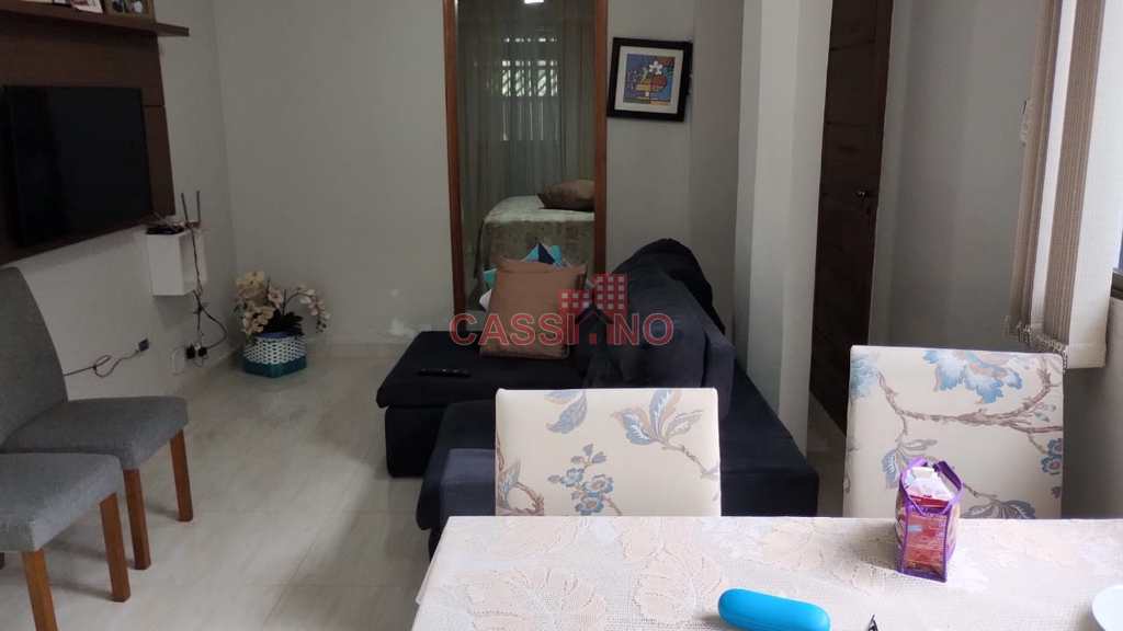 Casa em Cubatão, no bairro Vale Verde