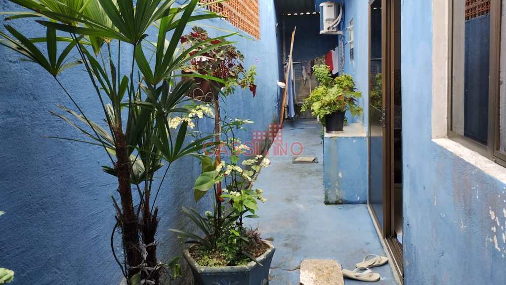 Casa em Cubatão, no bairro Vale Verde