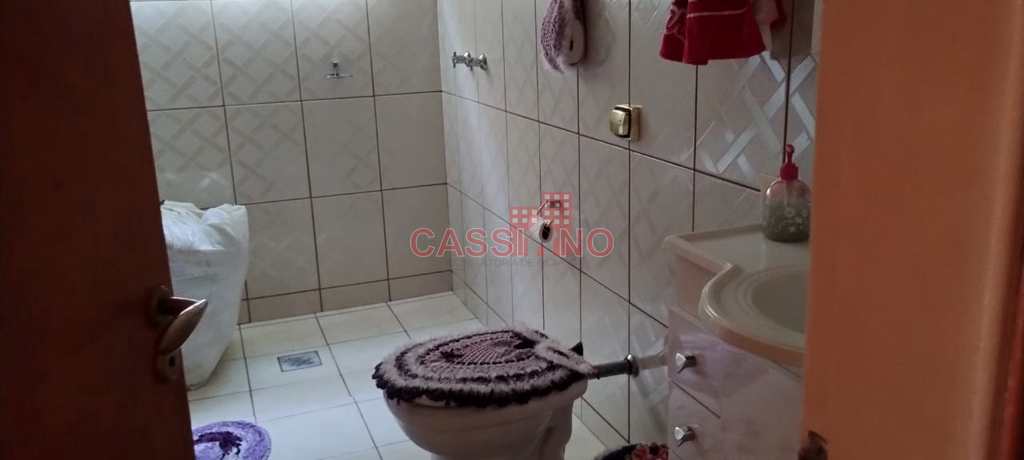 Sobrado em Cubatão, no bairro Vale Verde