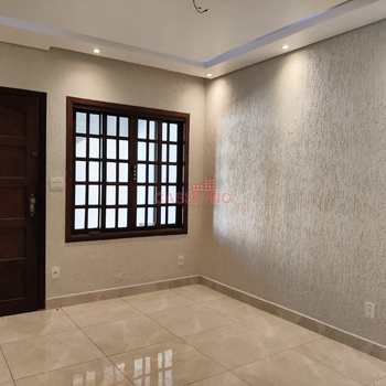 Casa em Cubatão, bairro Vila Nova