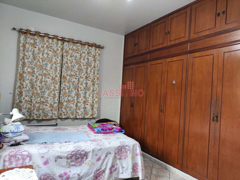 Casa em Cubatão, no bairro Centro