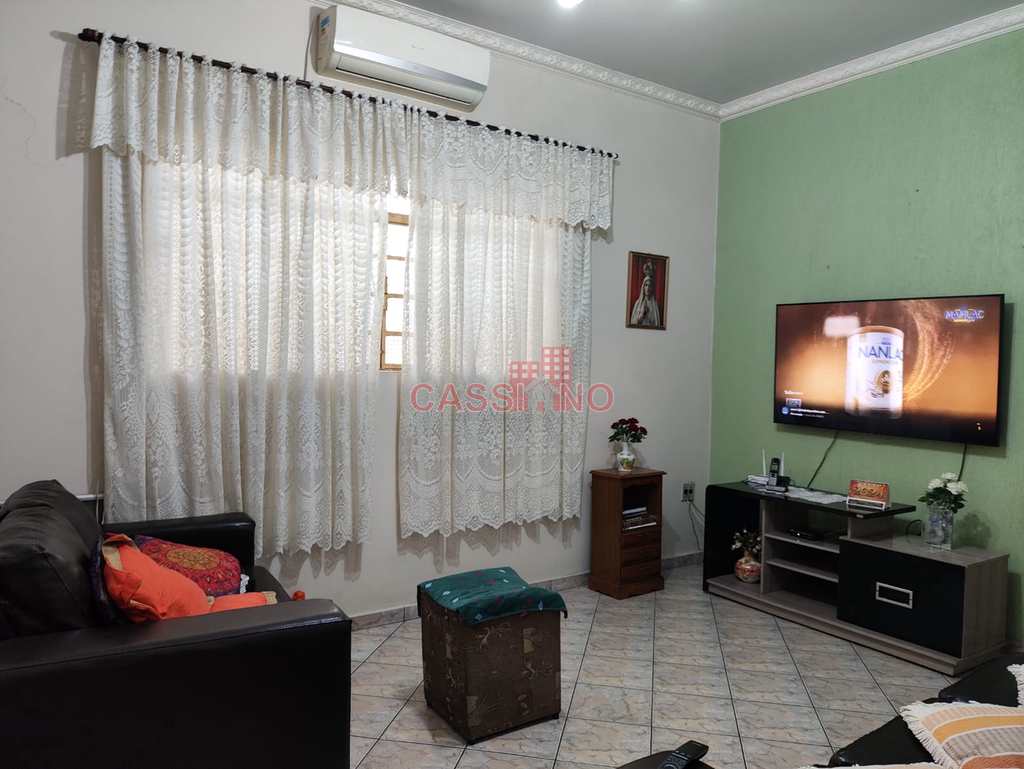 Casa em Cubatão, no bairro Centro