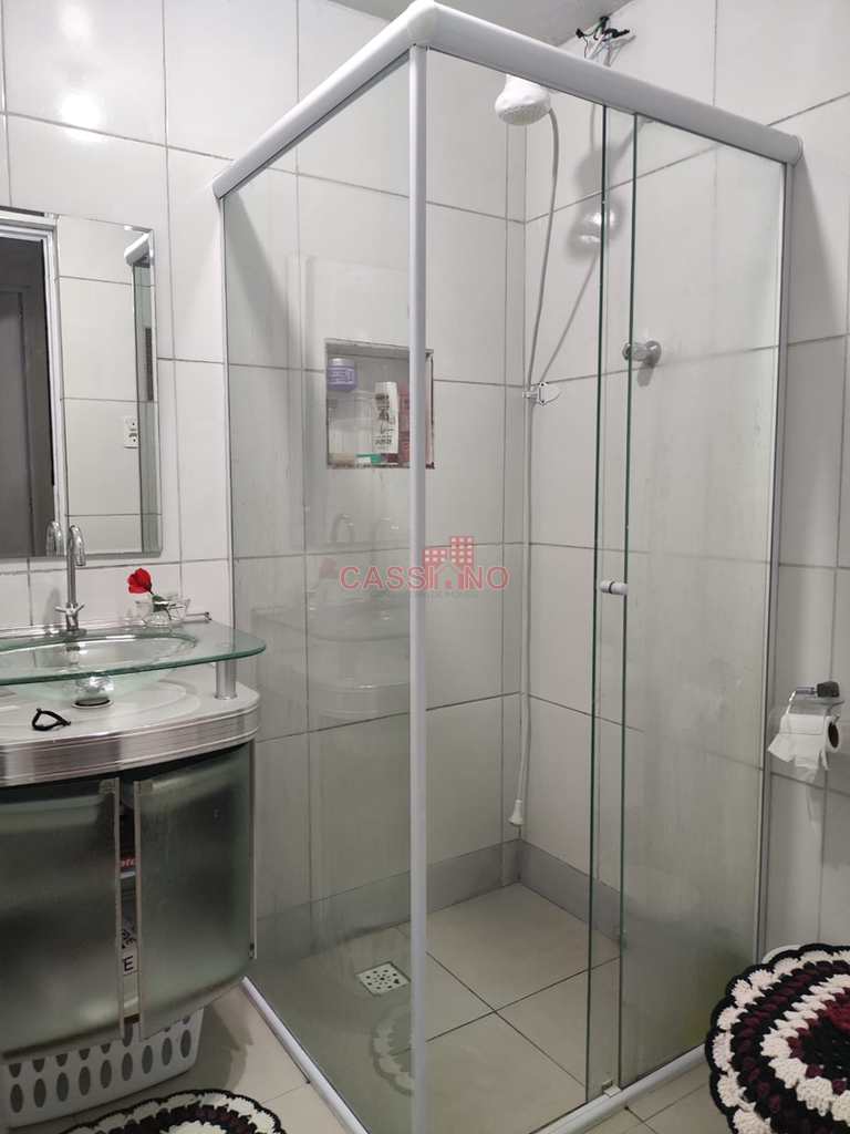 Casa em Cubatão, no bairro Vila São José