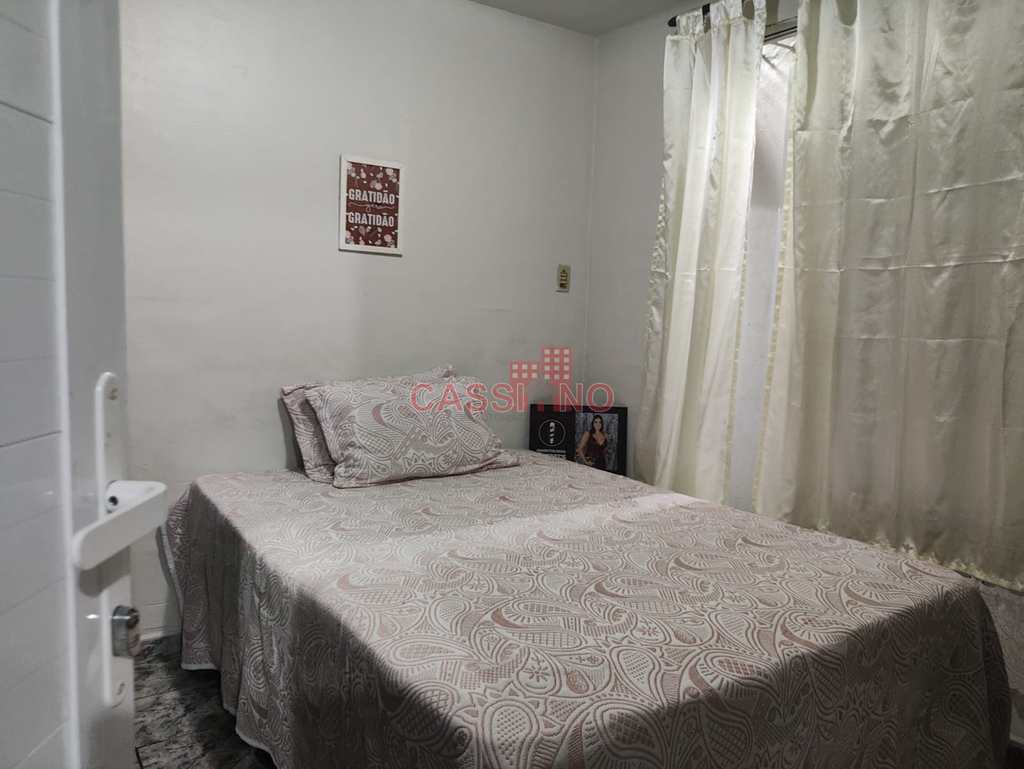 Casa em Cubatão, no bairro Vila São José