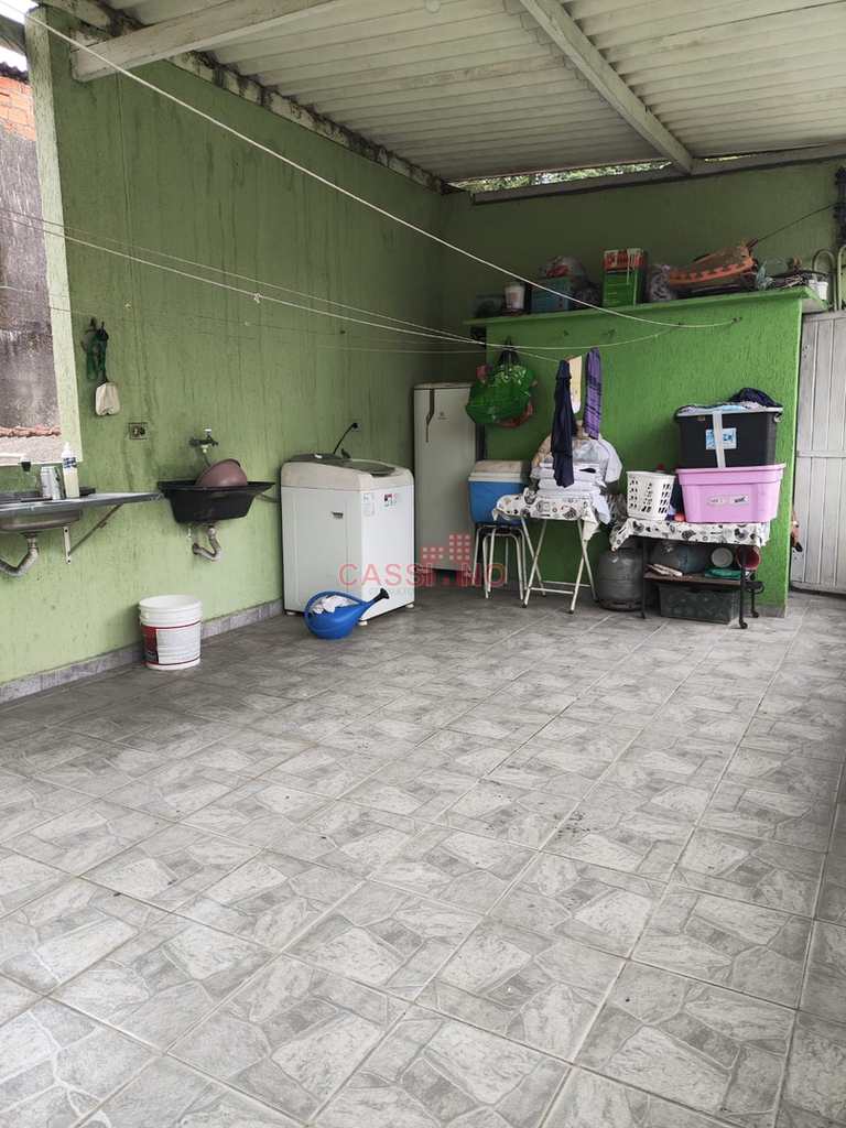 Casa em Cubatão, no bairro Vila São José