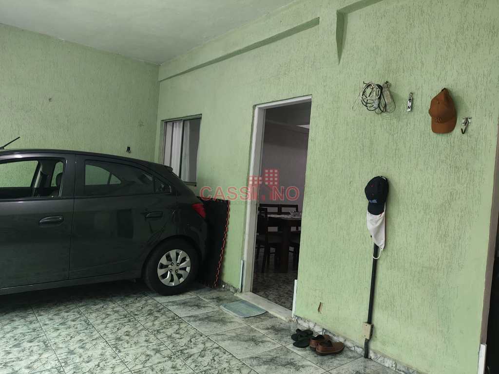 Casa em Cubatão, no bairro Vila São José