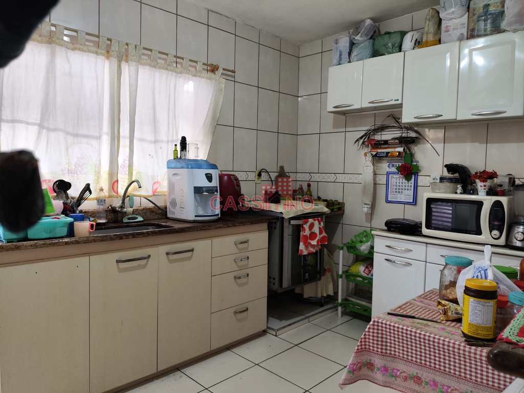 Casa em Cubatão, no bairro Padre Manoel da Nóbrega