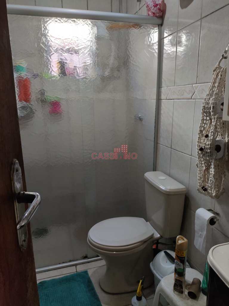 Casa em Cubatão, no bairro Padre Manoel da Nóbrega