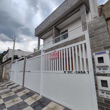 Casa em Cubatão, bairro Vila Nova