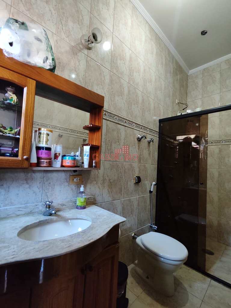 Casa em Cubatão, no bairro Vila Nova