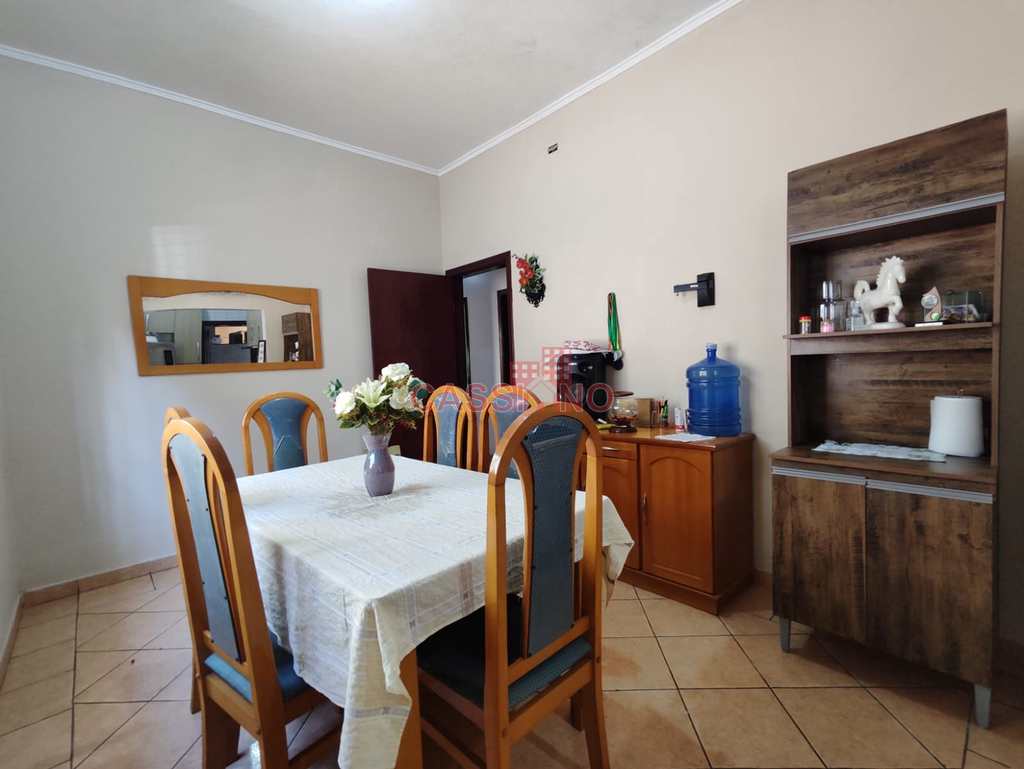 Casa em Cubatão, no bairro Vila Nova
