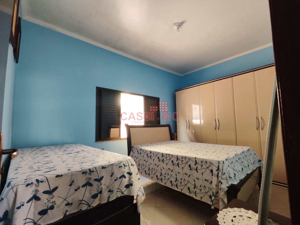 Casa em Cubatão, no bairro Vila Nova