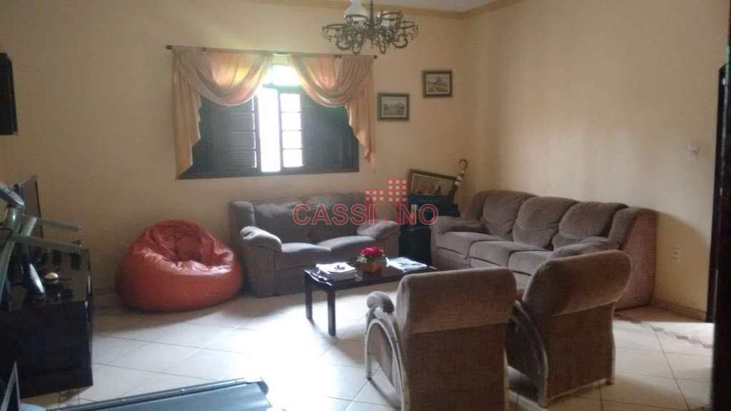 Sobrado em Cubatão, no bairro Parque São Luis