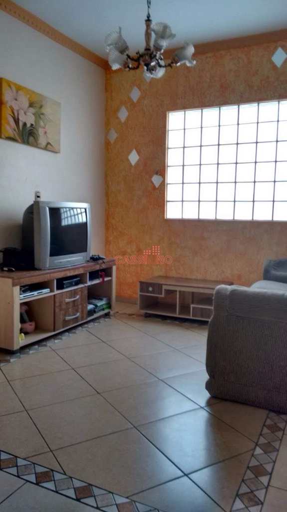 Sobrado em Cubatão, no bairro Parque São Luis