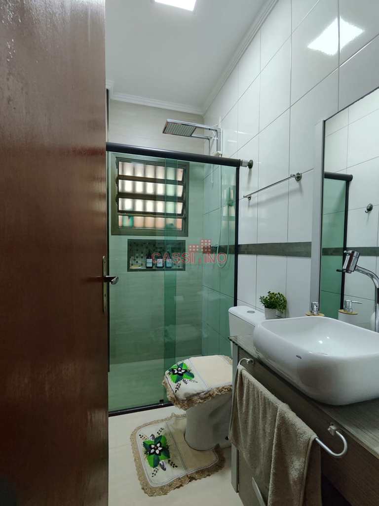 Casa em Cubatão, no bairro Vila Nova