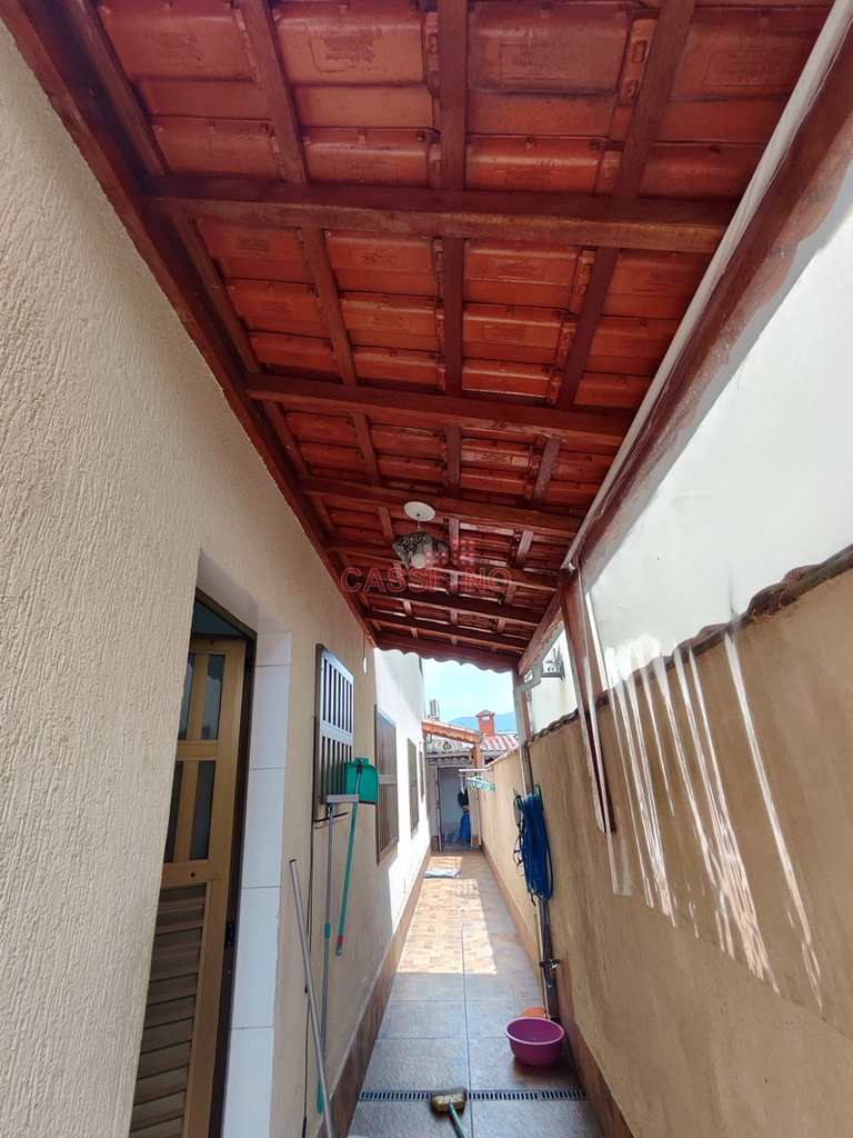 Casa em Cubatão, no bairro Vila Nova
