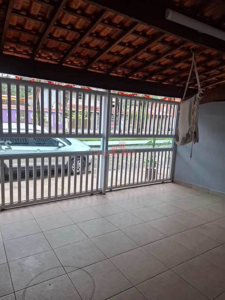 Casa em Cubatão, no bairro Vale Verde