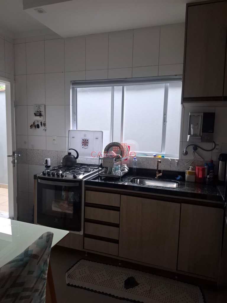 Casa em Cubatão, no bairro Vale Verde
