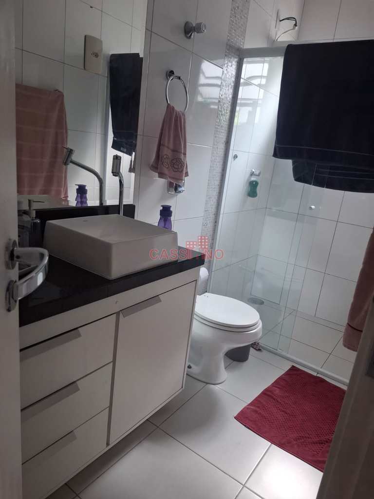 Casa em Cubatão, no bairro Vale Verde