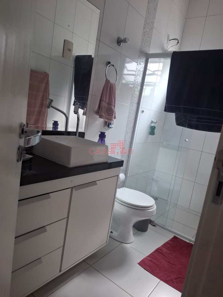 Casa em Cubatão, no bairro Vale Verde