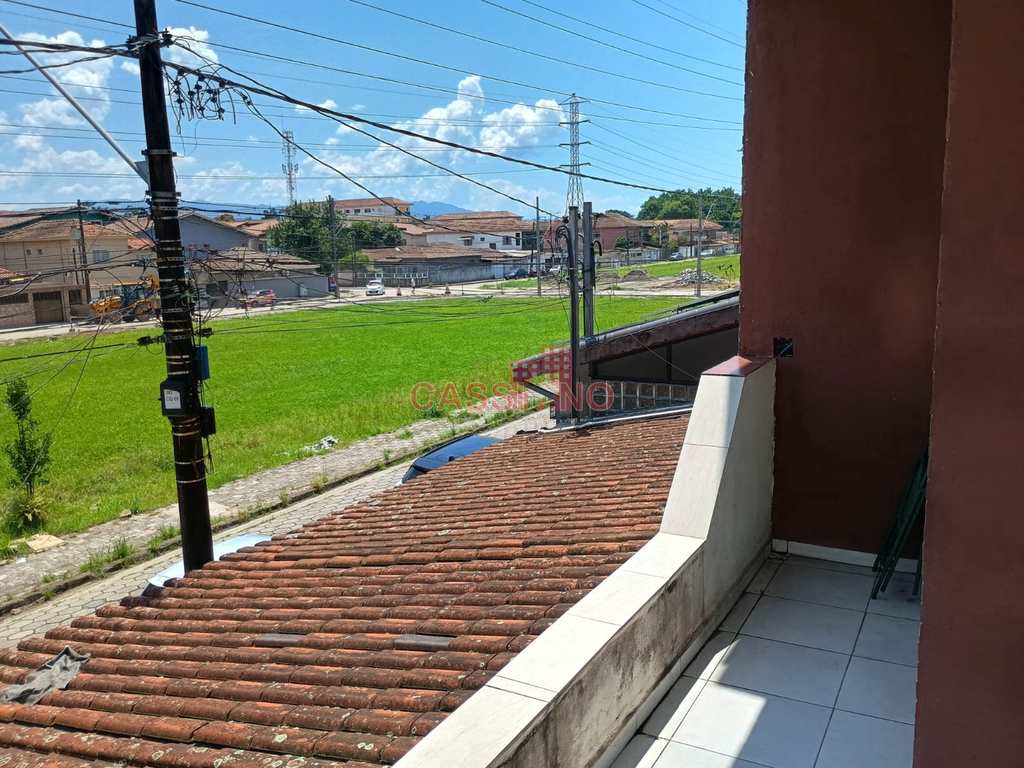 Casa em Cubatão, no bairro Jardim Casqueiro